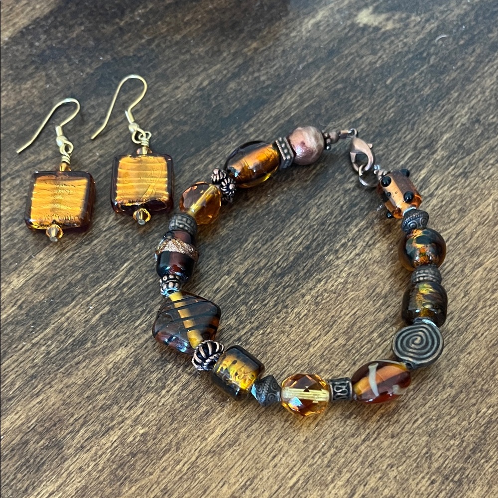Elegant Amber Beaded Jewelry Set